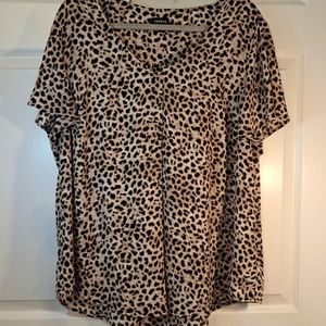 Torrid Georgette Pleat Front Blouse in leopard print Torrid size 2